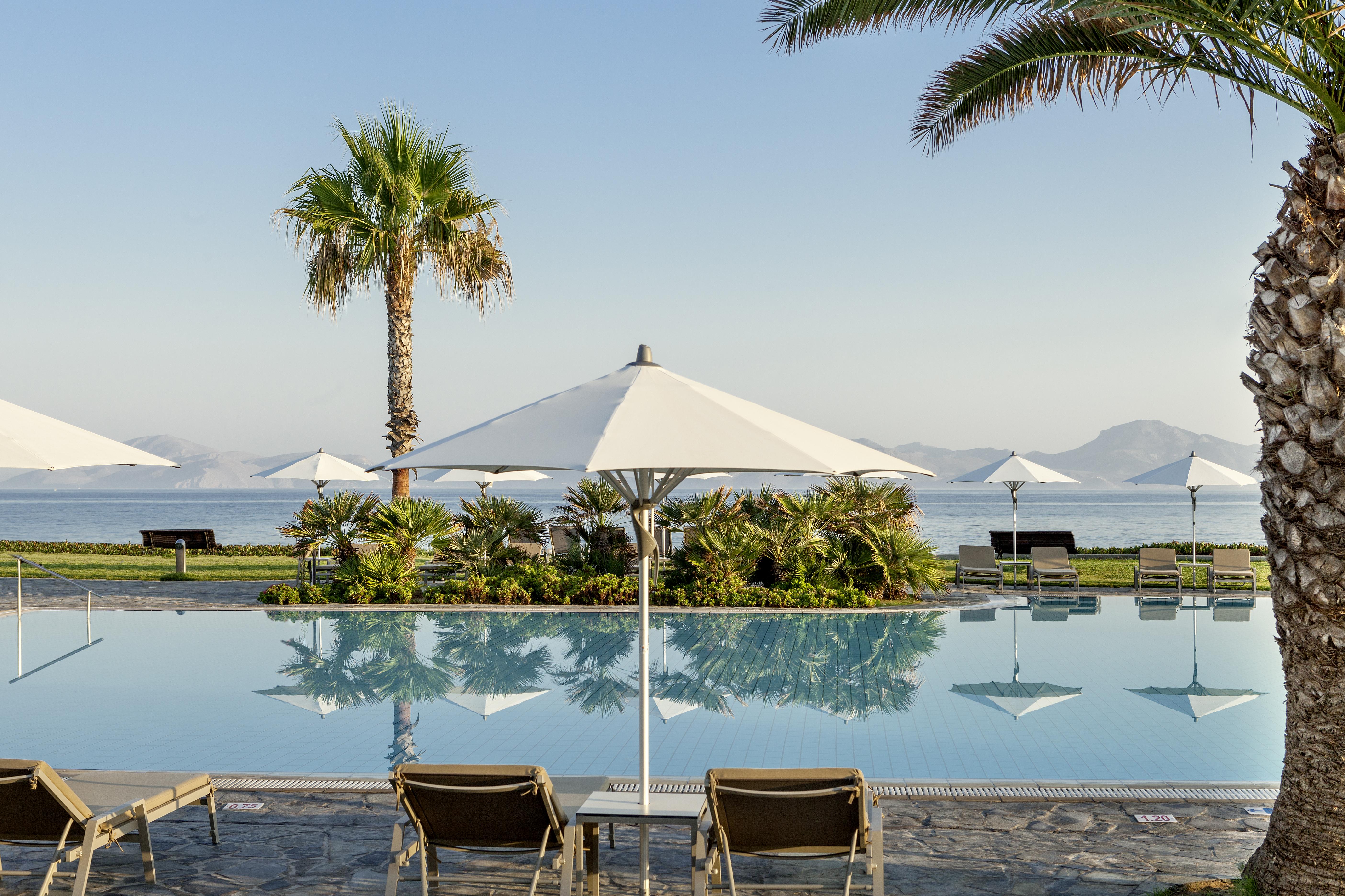 Neptune Luxury Resort Мастихари Экстерьер фото