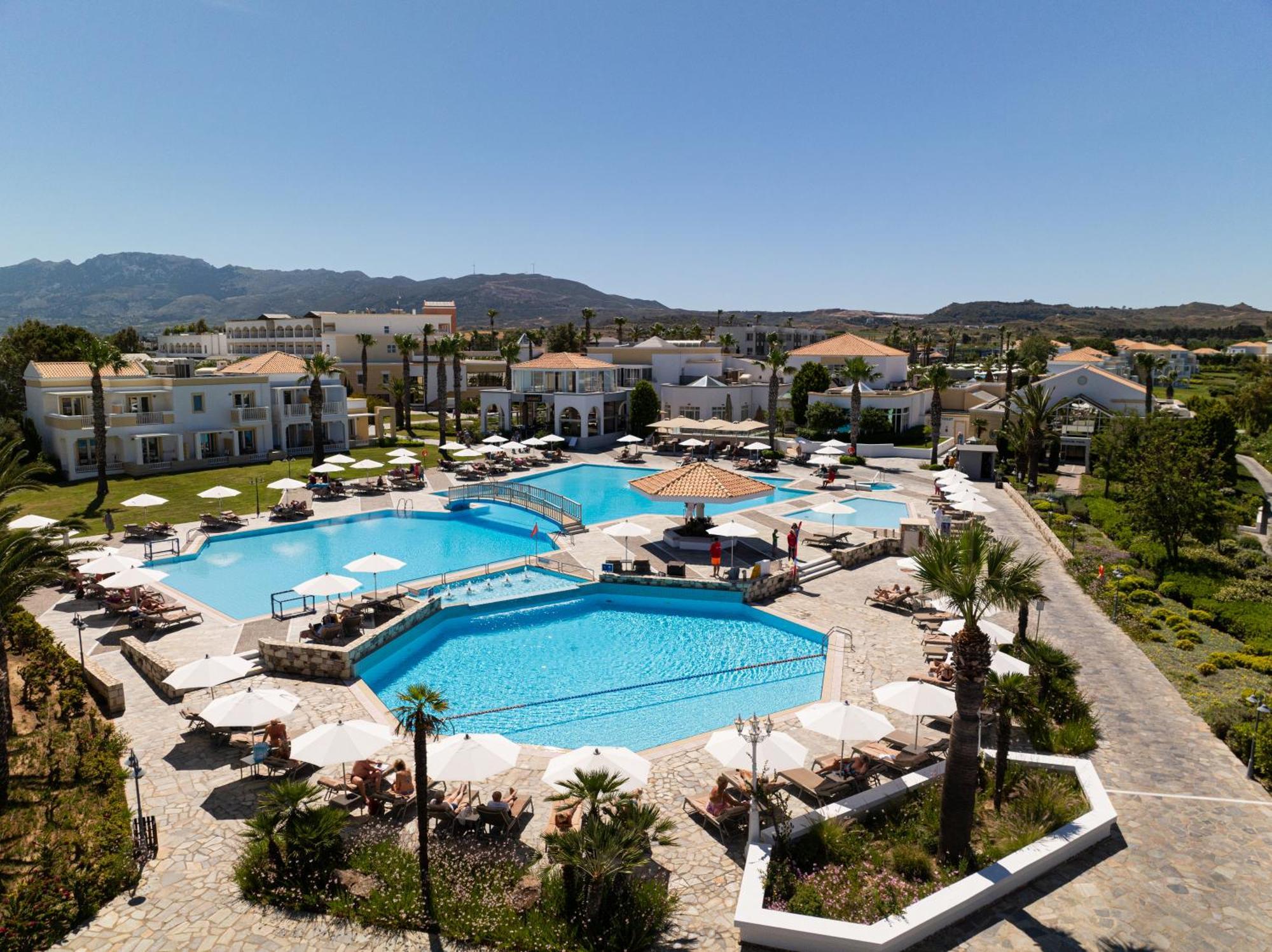 Neptune Luxury Resort Мастихари Экстерьер фото