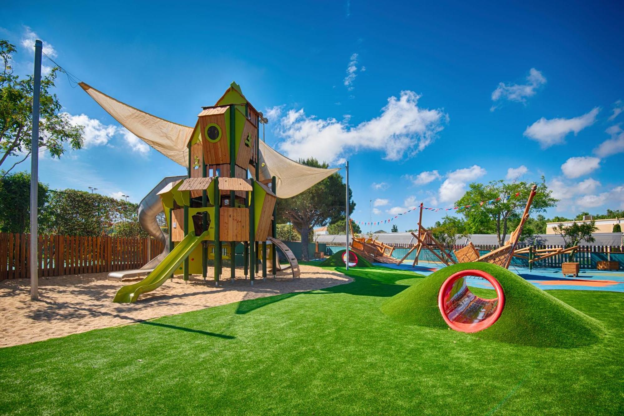 Neptune Luxury Resort Мастихари Экстерьер фото